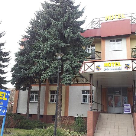 Hotel Staropolski Strzelce Krajenskie Esterno foto